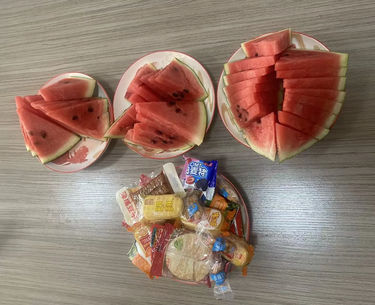 Šilta popietės arbata iš Zemeijia
