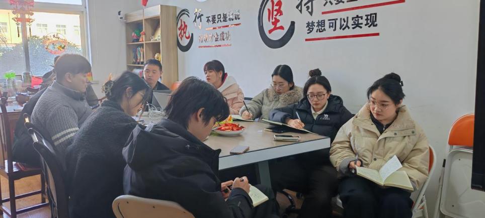 Grįžti į darbą! Po pavasario festivalio ZMJ pakuotė atnaujina visą savo veiklą