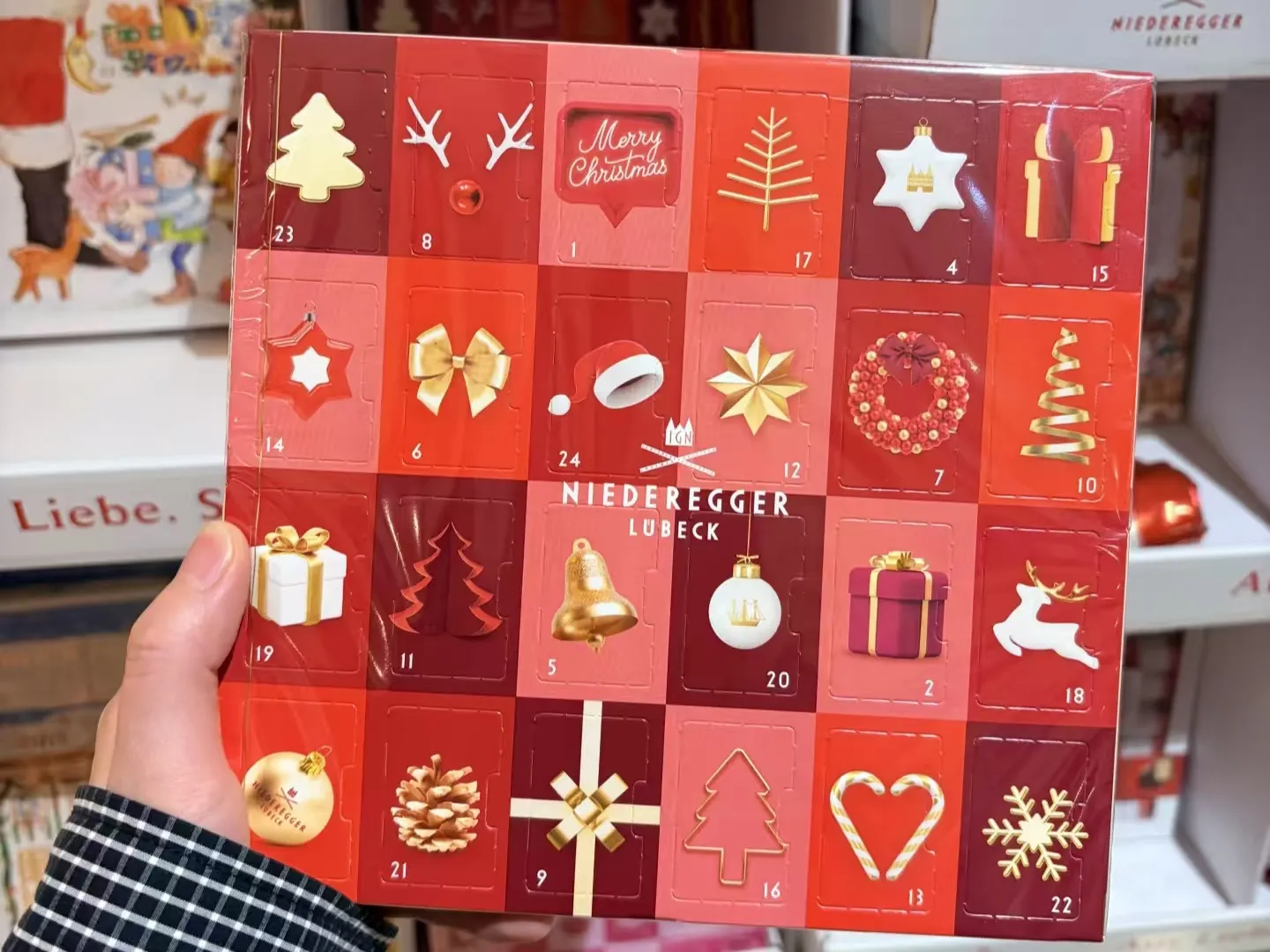 Unikali popierinės Kalėdų dovanų dėžutės vertė